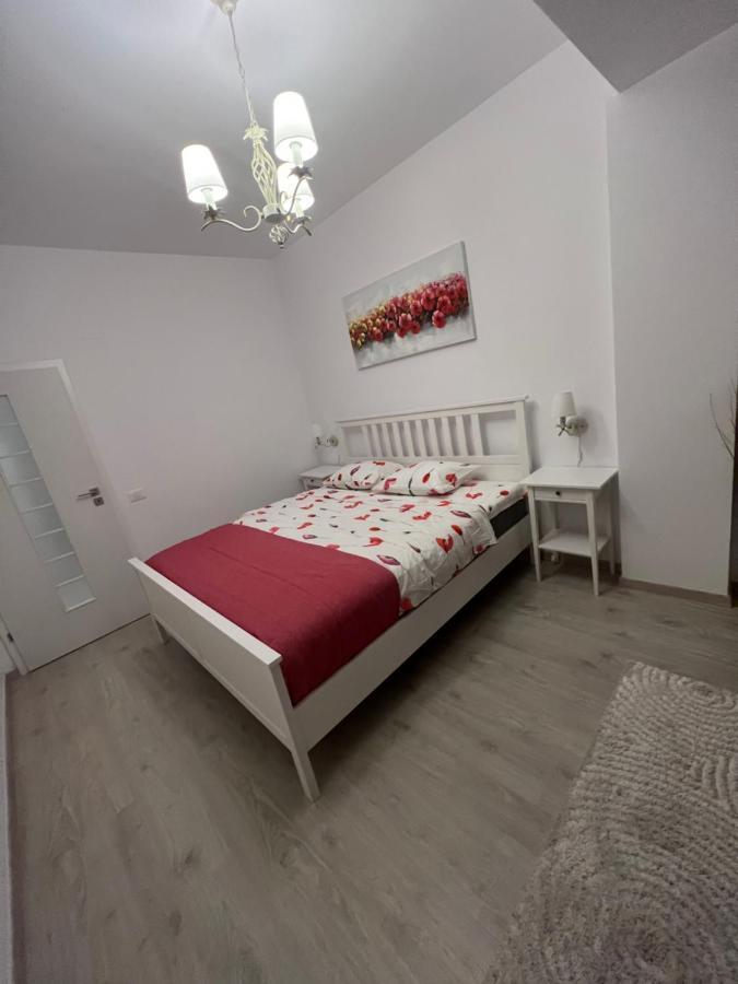 Eqinox Apartments Năvodari Exteriör bild